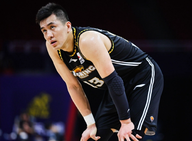 关于法兰克福窗口期队长鼓劲，志在全明星赛名次提升，令人意外，赛程密集仍需轮换的信息-九游体育电竞