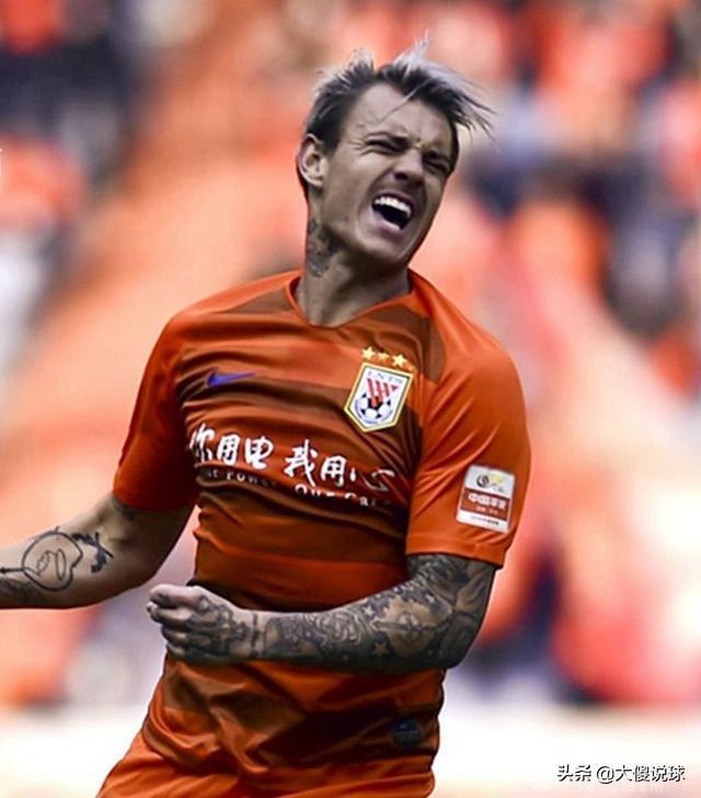 柏林联合训练开放日,窗口期单刀错失引观众欢呼,欧联在即,球队文化被再次提及的简单介绍-九游体育官网