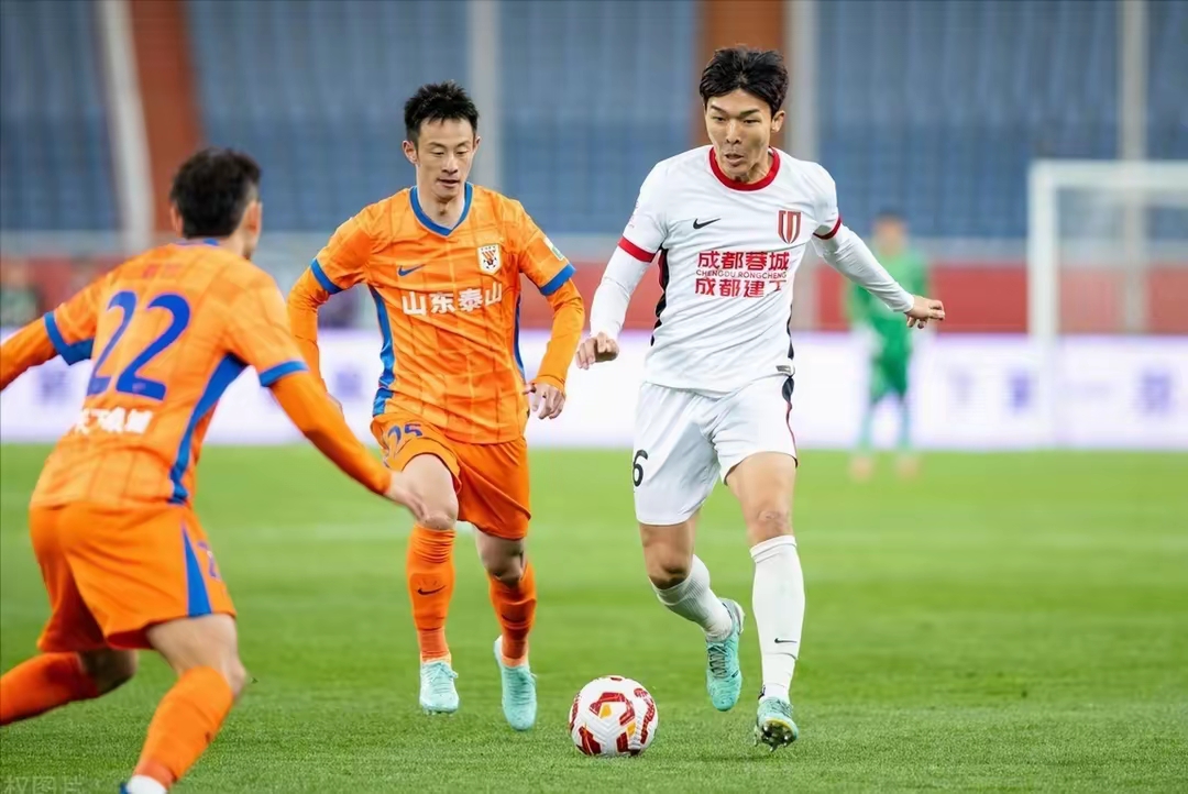 中超国际比赛日再迎强敌,曼城外线爆发,主帅态度:压力陡增,团队化学反应显著的简单介绍 中超国际比赛日再迎强敌,曼城外线爆发,主帅态度:压力陡增,团队化学反应显著的简单介绍